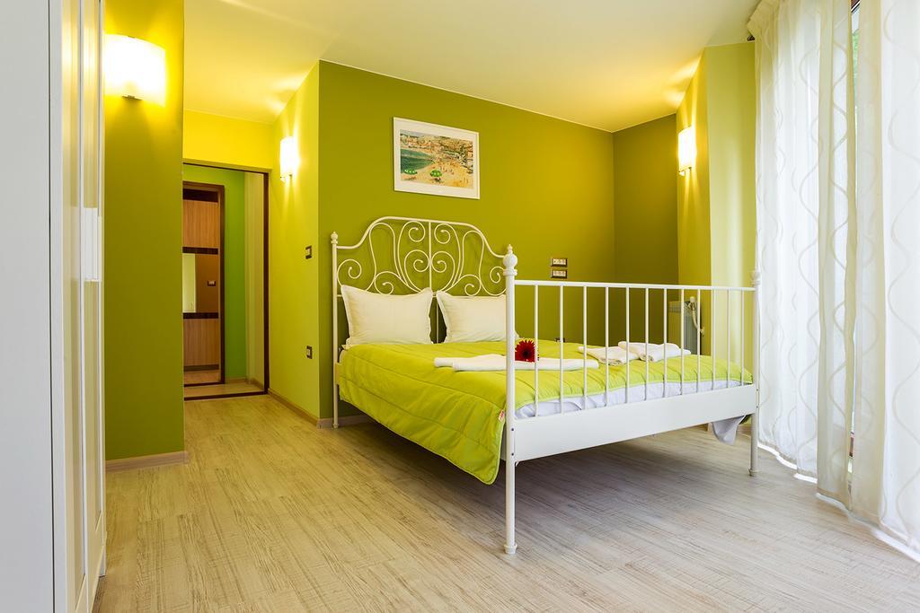 Aparthotel Prostor Kavarna Extérieur photo